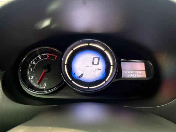 Renault Fluence I Рестайлинг с пробегом 2014 года, цена 950 000 рублей, 121989 км, седан, Автокод Объявления