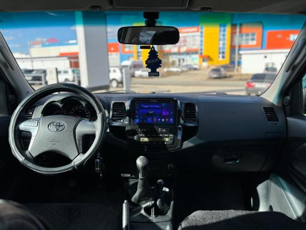 Toyota Hilux VII Рестайлинг с пробегом 2014 года, цена 2 600 000 рублей, 251639 км, пикап, Автокод Объявления