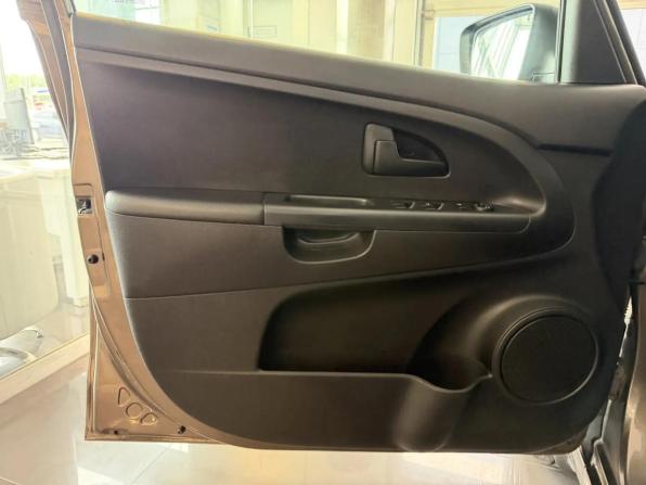 Kia Venga I с пробегом 2012 года, цена 930 000 рублей, 87990 км, минивэн, Автокод Объявления