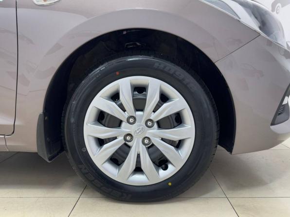 Hyundai Solaris II с пробегом 2018 года, цена 1 460 000 рублей, 84344 км, седан, Автокод Объявления