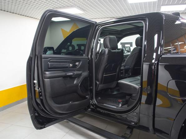 Ram 1500 V с пробегом 2022 года, цена 8 699 000 рублей, 8186 км, offers.body_type.unknown, Автокод Объявления