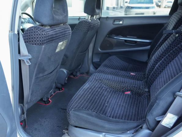Honda Stream I с пробегом 2001 года, цена 400 000 рублей, 290653 км, компактвэн, Автокод Объявления