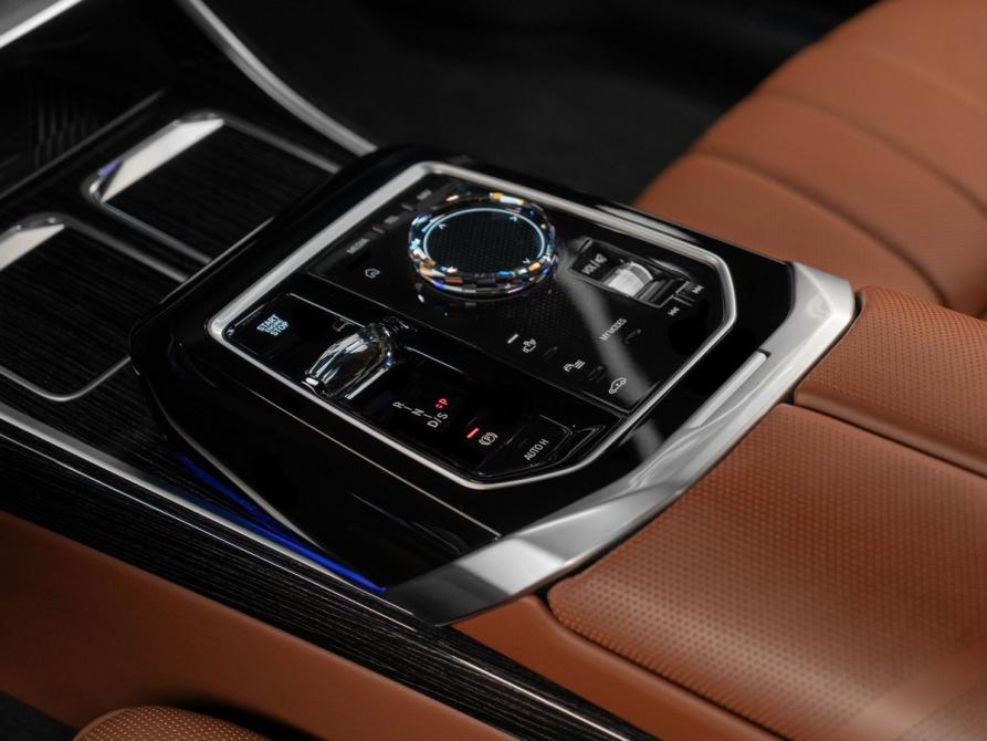BMW 7 серии VII (G70) Москва  - изображение 17
