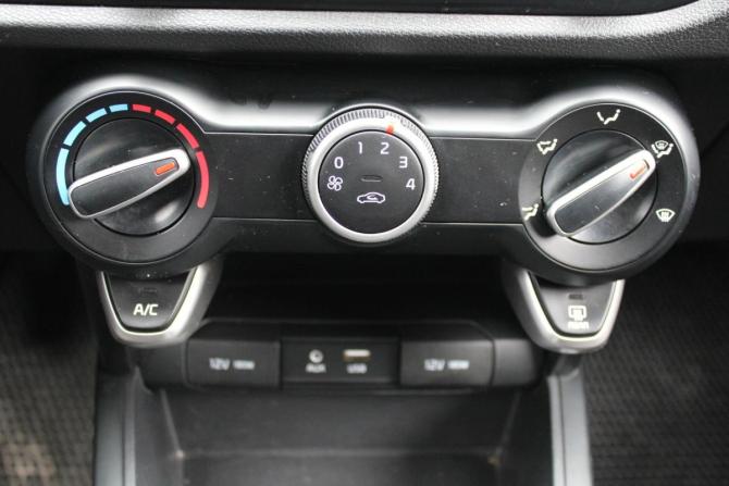Kia Rio IV с пробегом 2020 года, цена 1 390 000 рублей, 54000 км, хэтчбек, Автокод Объявления