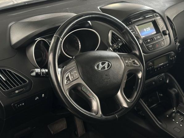 Hyundai ix35 I Рестайлинг с пробегом 2014 года, цена 1 372 000 рублей, 157659 км, внедорожник, Автокод Объявления