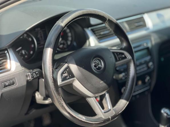 Skoda Rapid I с пробегом 2014 года, цена 849 000 рублей, 140000 км, лифтбек, Автокод Объявления