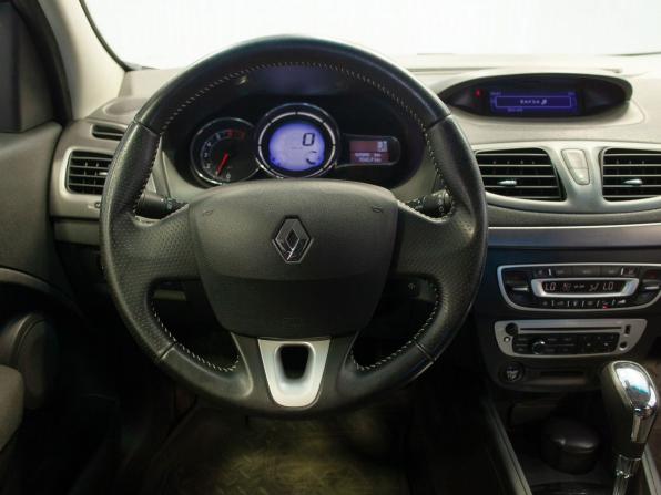 Renault Megane III Рестайлинг с пробегом 2013 года, цена 905 000 рублей, 159390 км, хэтчбек, Автокод Объявления