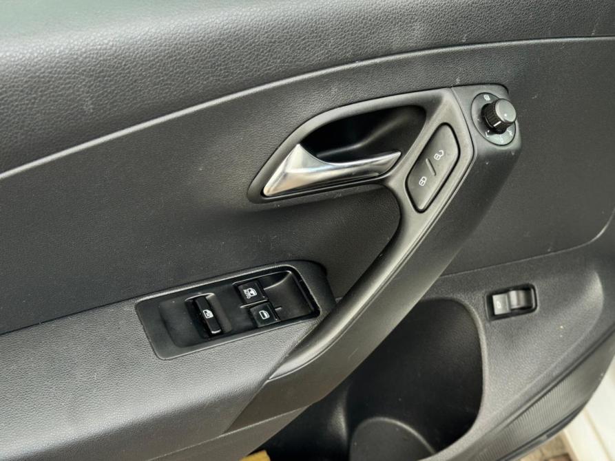 Volkswagen Polo V Рестайлинг Ульяновск  - изображение 12