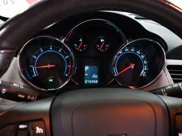Chevrolet Cruze I Рестайлинг с пробегом 2012 года, цена 949 000 рублей, 73267 км, хэтчбек, Автокод Объявления