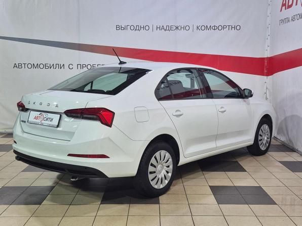 Skoda Rapid II с пробегом 2022 года, цена 1 599 000 рублей, 87000 км, лифтбек, Автокод Объявления
