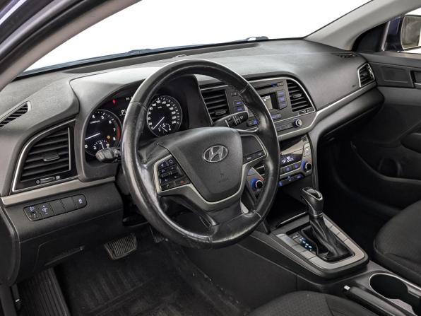 Hyundai Elantra VI (AD) с пробегом 2017 года, цена 1 399 000 рублей, 115000 км, седан, Автокод Объявления