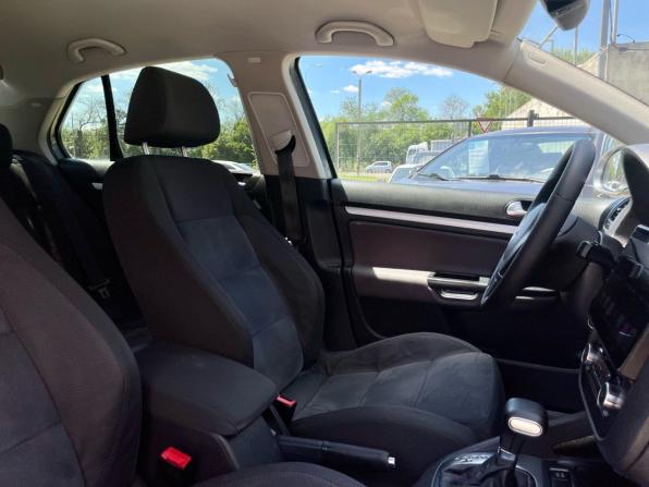Volkswagen Jetta V с пробегом 2010 года, цена 850 000 рублей, 235000 км, седан, Автокод Объявления