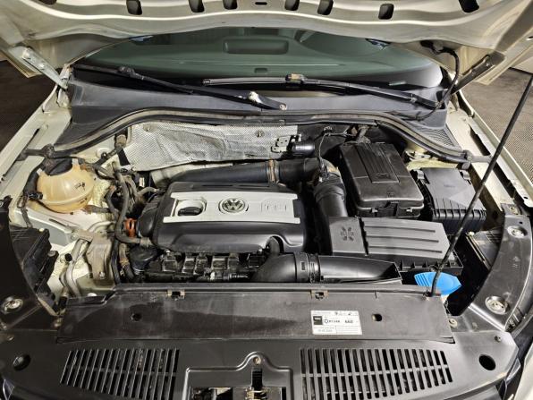 Volkswagen Tiguan I Рестайлинг с пробегом 2012 года, цена 930 000 рублей, 230595 км, внедорожник, Автокод Объявления