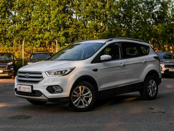 Ford Kuga II Рестайлинг с пробегом 2018 года, цена 1 640 000 рублей, 142477 км, внедорожник, Автокод Объявления