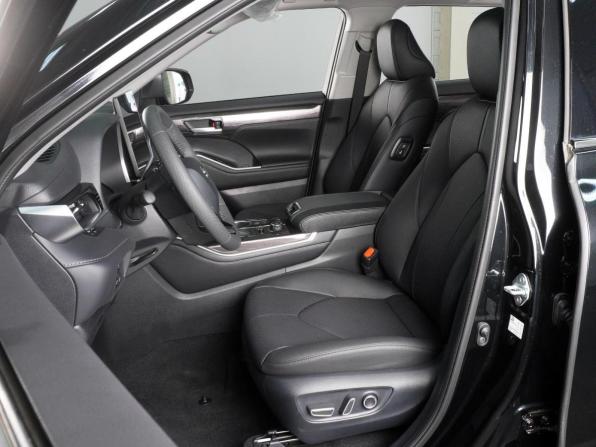 Toyota Highlander IV (XU70) с пробегом 2026 года, цена 5 730 000 рублей, 99 км, внедорожник, Автокод Объявления