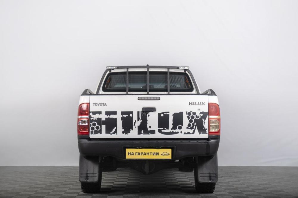Toyota Hilux VII Рестайлинг Томск  - изображение 5