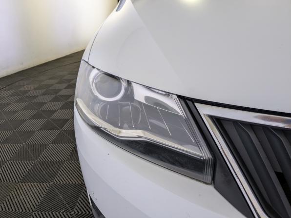 Skoda Rapid I Рестайлинг с пробегом 2019 года, цена 1 375 000 рублей, 96210 км, лифтбек, Автокод Объявления