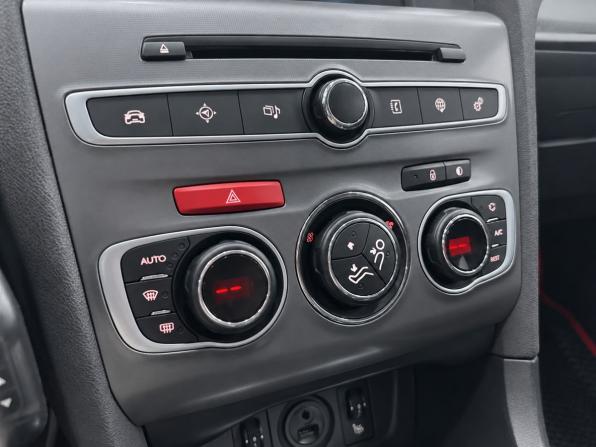 Citroen C4 II Рестайлинг с пробегом 2016 года, цена 1 089 000 рублей, 139802 км, седан, Автокод Объявления