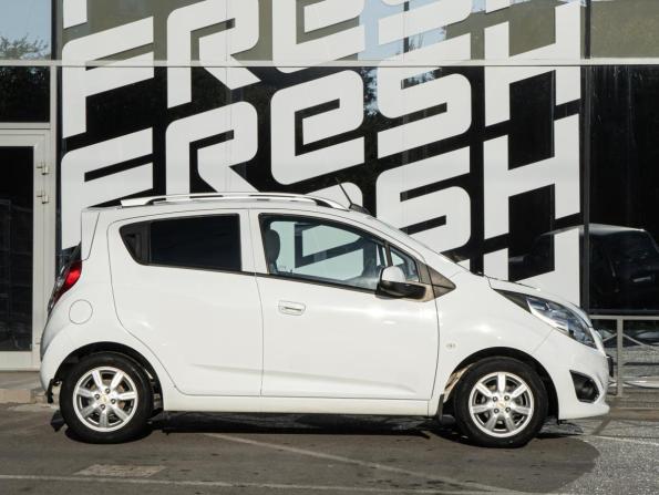 Chevrolet Spark III (M300) Рестайлинг с пробегом 2021 года, цена 1 050 000 рублей, 52991 км, хэтчбек, Автокод Объявления