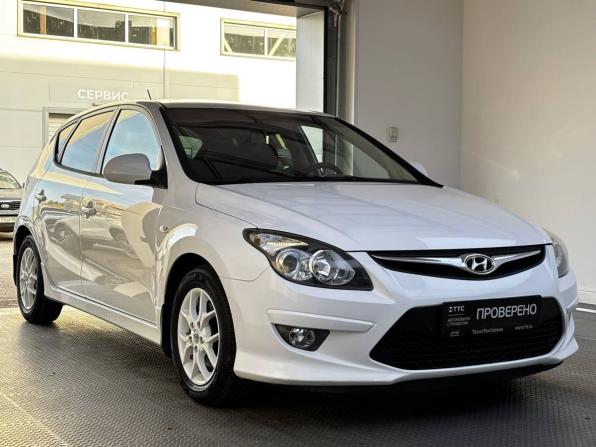 Hyundai i30 I Рестайлинг с пробегом 2010 года, цена 955 000 рублей, 132089 км, хэтчбек, Автокод Объявления