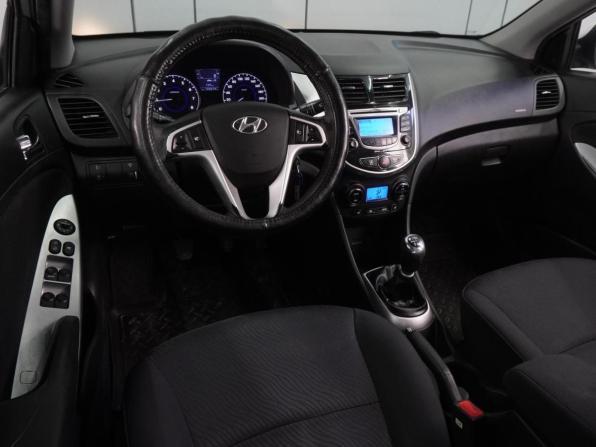 Hyundai Solaris I с пробегом 2011 года, цена 699 000 рублей, 190319 км, седан, Автокод Объявления