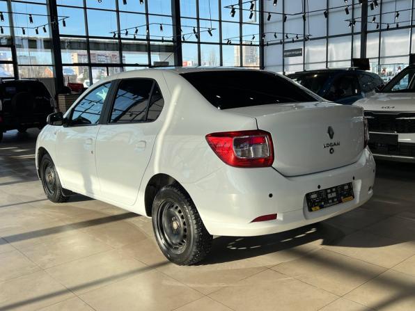 Renault Logan II Рестайлинг с пробегом 2020 года, цена 950 000 рублей, 106861 км, седан, Автокод Объявления