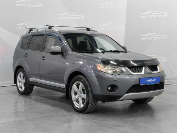 Mitsubishi Outlander II с пробегом 2007 года, цена 1 050 000 рублей, 300200 км, внедорожник, Автокод Объявления
