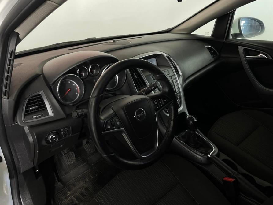 Opel Astra J Рестайлинг Воронеж  - изображение 8