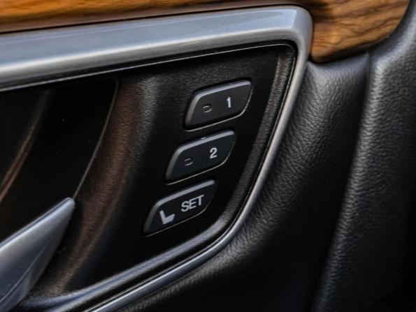 Honda CR-V V с пробегом 2018 года, цена 2 399 000 рублей, 278308 км, внедорожник, Автокод Объявления