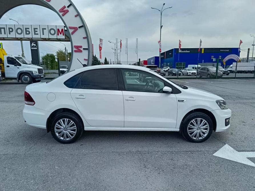 Volkswagen Polo V Рестайлинг Тюмень  - изображение 8