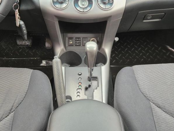 Toyota RAV4 III (XA30) с пробегом 2006 года, цена 1 150 000 рублей, 286129 км, внедорожник, Автокод Объявления