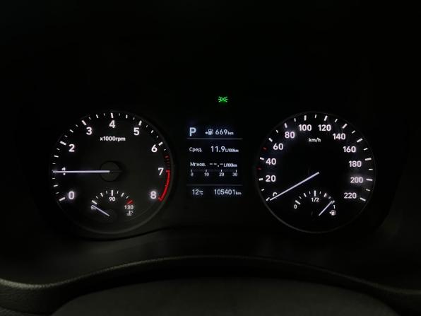Hyundai Solaris II с пробегом 2017 года, цена 1 350 000 рублей, 105382 км, седан, Автокод Объявления