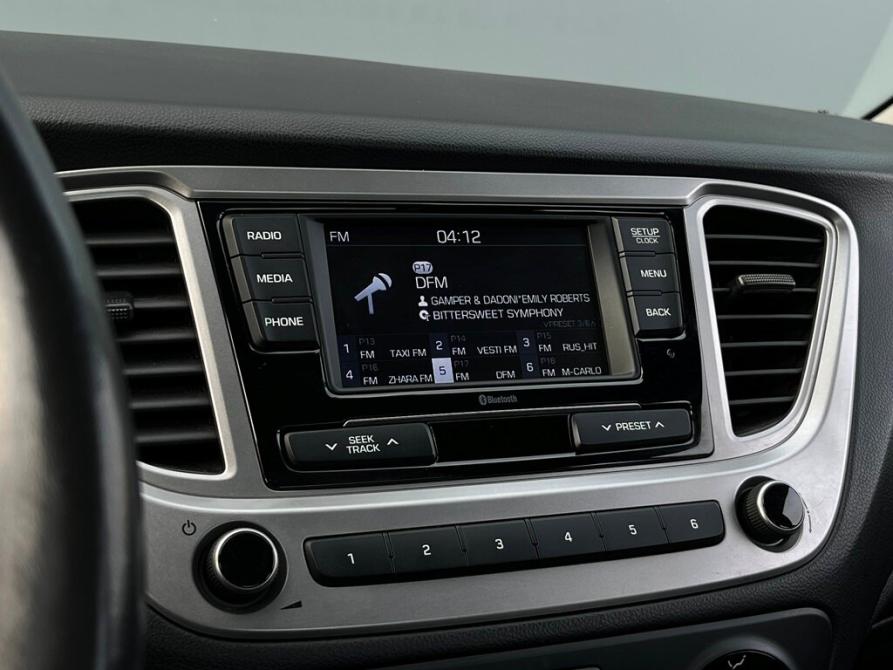 Hyundai Solaris II Санкт-Петербург  - изображение 16