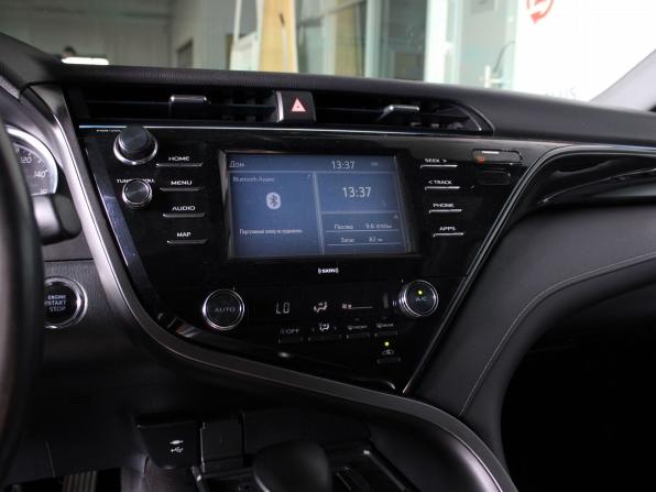 Toyota Camry VIII (XV70) с пробегом 2019 года, цена 2 279 000 рублей, 100000 км, седан, Автокод Объявления