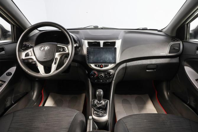 Hyundai Solaris I Рестайлинг с пробегом 2016 года, цена 639 000 рублей, 234000 км, седан, Автокод Объявления