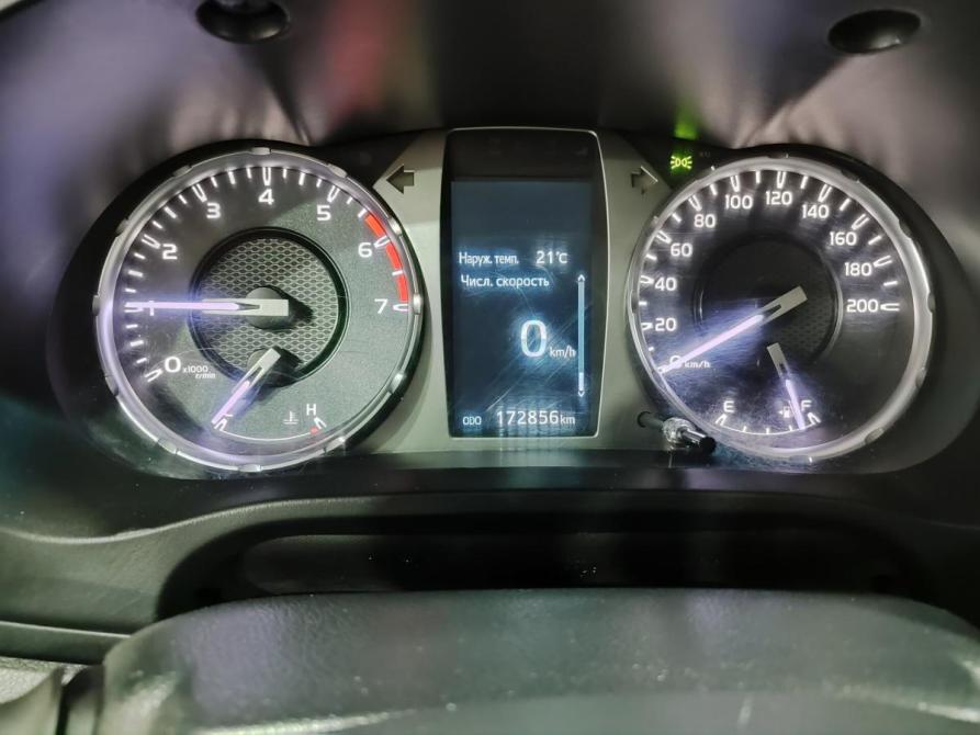Toyota Hilux VIII Рестайлинг Нижневартовск  - изображение 13