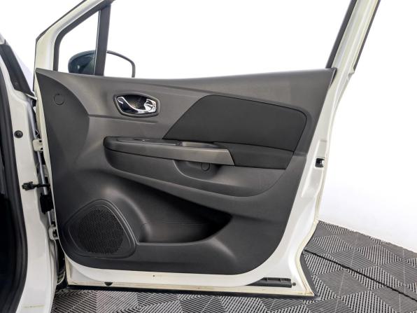 Renault Kaptur I с пробегом 2019 года, цена 995 000 рублей, 110906 км, внедорожник, Автокод Объявления