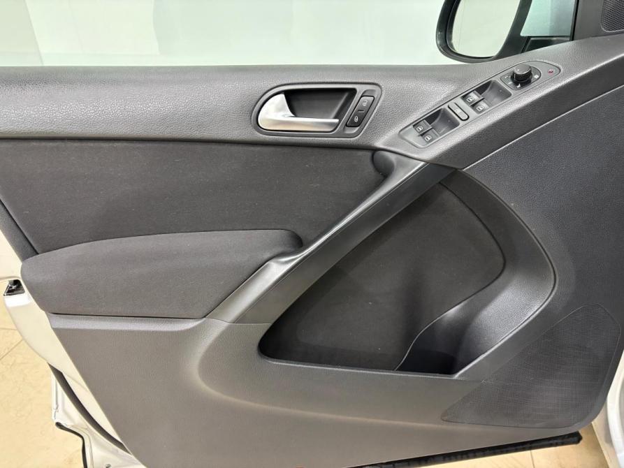 Volkswagen Tiguan I Рестайлинг Альметьевск  - изображение 9