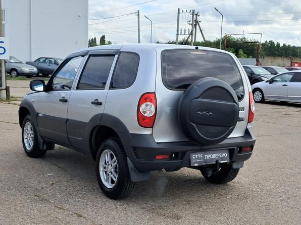 Chevrolet Niva I Рестайлинг с пробегом 2011 года, цена 350 000 рублей, 215200 км, внедорожник, Автокод Объявления
