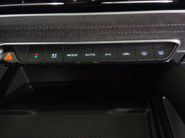 Geely Monjaro I с пробегом 2024 года, цена 3 300 000 рублей, 40168 км, внедорожник, Автокод Объявления