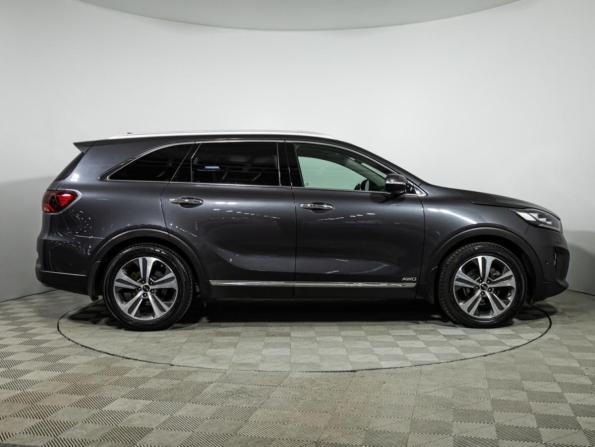 Kia Sorento III Prime Рестайлинг с пробегом 2018 года, цена 2 899 585 рублей, 118616 км, внедорожник, Автокод Объявления