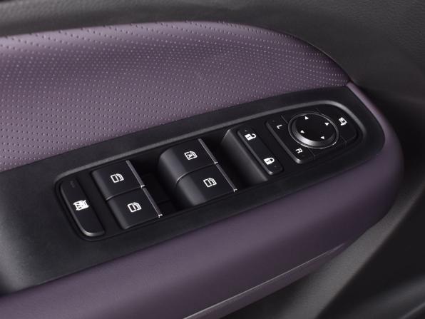 GAC Trumpchi M6 Max с пробегом 2025 года, цена 3 284 995 рублей, 15 км, минивэн, Автокод Объявления