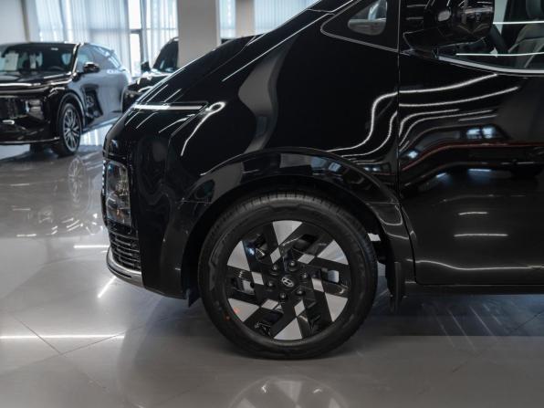 Hyundai Staria I Рестайлинг с пробегом 2026 года, цена 7 250 000 рублей, 42 км, минивэн, Автокод Объявления