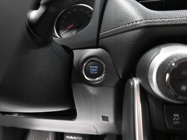 Toyota RAV4 V (XA50) с пробегом 2020 года, цена 3 095 000 рублей, 62878 км, внедорожник, Автокод Объявления