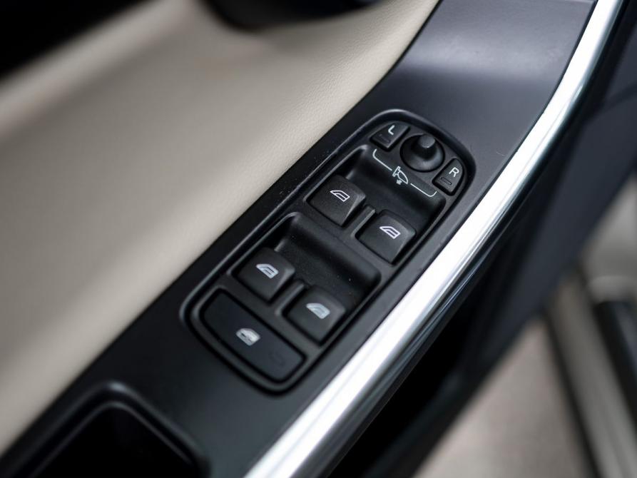 Volvo S60 II Рестайлинг Ижевск  - изображение 13
