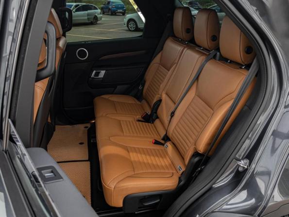 Land Rover Discovery V Рестайлинг с пробегом 2020 года, цена 4 070 000 рублей, 414068 км, внедорожник, Автокод Объявления