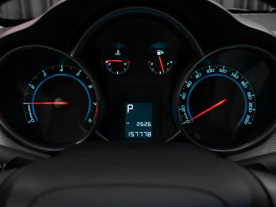 Chevrolet Cruze I Рестайлинг Москва  - изображение 13