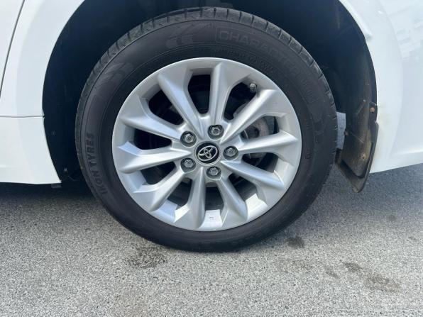Toyota Corolla XI (E160 E170 E180) Рестайлинг 1 с пробегом 2019 года, цена 1 750 000 рублей, 140269 км, седан, Автокод Объявления