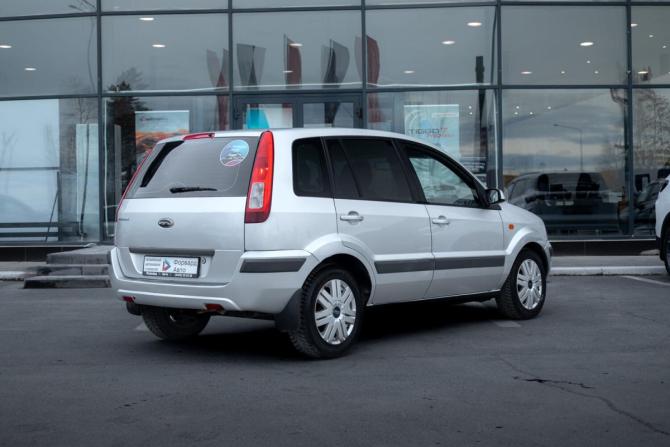 Ford Fusion I Рестайлинг с пробегом 2008 года, цена 449 000 рублей, 214810 км, хэтчбек, Автокод Объявления