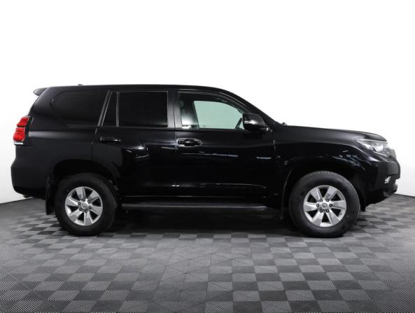Toyota Land Cruiser Prado 150 Series Рестайлинг 2 с пробегом 2018 года, цена 4 645 000 рублей, 109318 км, внедорожник, Автокод Объявления